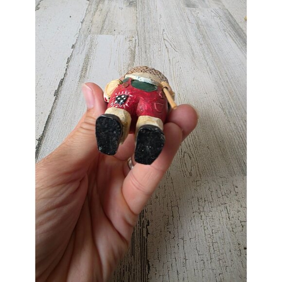 Vintage silvestri farmer Santa walking ornament Xmas tree dance - Picture 8 of 8